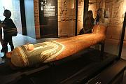 木製尼斯柏能納的外棺 (約 800 BC，埃及 Luxor)