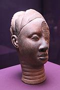 赤陶伊菲頭像 (1100 - 1400 AD，尼日利亞)