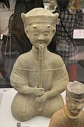 東漢：吹簫俑