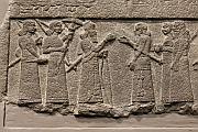 亞述方尖碑上的雕刻 (873 - 859 BC)
